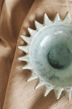 CREATIVE CO OP STONEWARE SUNBURST BOWL Home