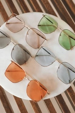 FAME ACCESSORIES MELANIE SUNGLASSES