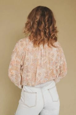 DRESS FORUM HAVEN CROPPED BLOUSE