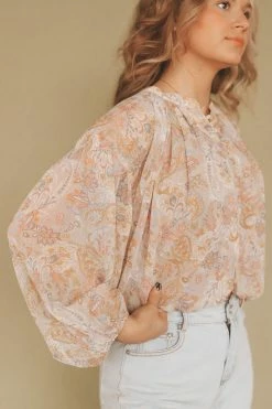 DRESS FORUM HAVEN CROPPED BLOUSE