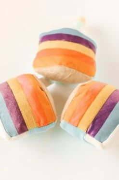 P.L.A.Y. PET LIFESTYLE & YOU BONE-APPETIT CAKE DOG TOY For Pets