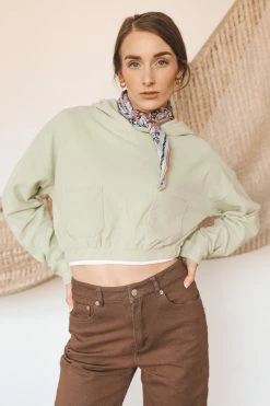 MONO B LIV CROPPED PULLOVER Tops