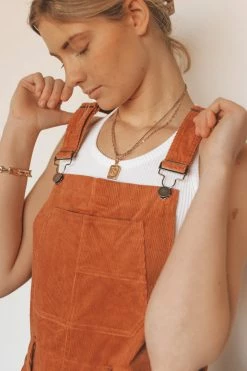 LISTICLE NEXT DOOR OVERALLS Bottoms