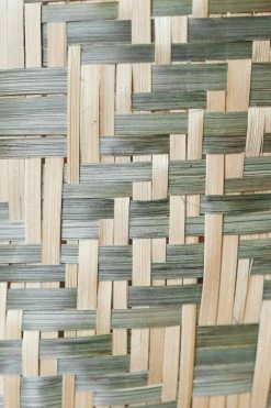 CREATIVE CO OP WOVEN BAMBOO BASKET W/ HANDLES