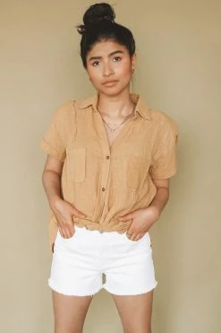 WISHLIST Tops CARMYN FRONT-TIE SHIRT 20 WISHLIST Tops CARMYN FRONT-TIE SHIRT