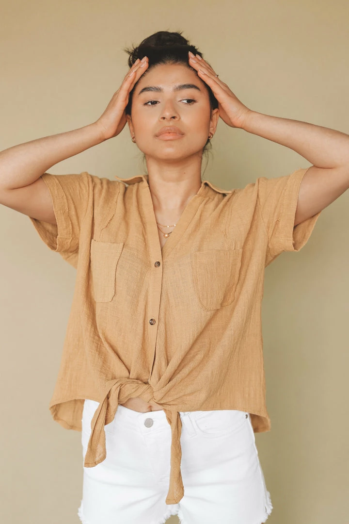 WISHLIST Tops CARMYN FRONT-TIE SHIRT 9 WISHLIST Tops CARMYN FRONT-TIE SHIRT