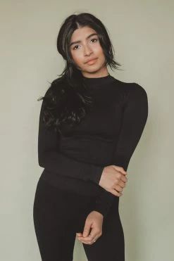 NIKIBIKI MOCK NECK CROP TOP Tops