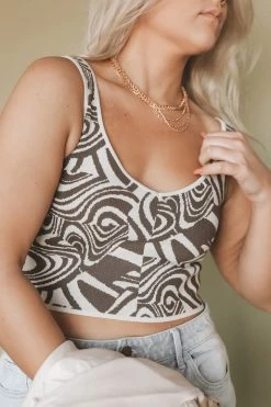 MISS LOVE Tops ABSTRACT KNIT TANK