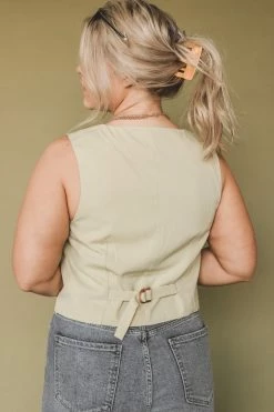 AARON & AMBER VIVIAN VEST