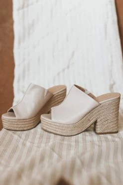 LET'S SEE STYLE SHOES MELISSA SANDALS