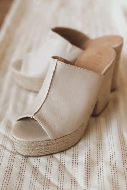 LET'S SEE STYLE SHOES MELISSA SANDALS