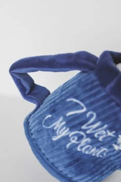 P.L.A.Y. PET LIFESTYLE & YOU WAGGING WATERING CAN DOG TOY