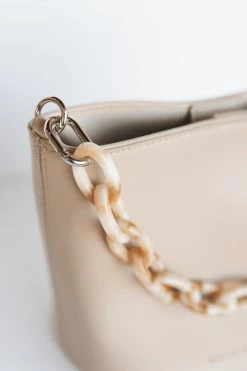 MELIE BIANCO ACCESSORIES LANA VEGAN SHOULDER BAG