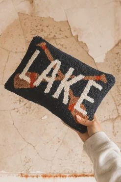 PEKING HANDICRAFT LAKE PADDLES HOOK PILLOW