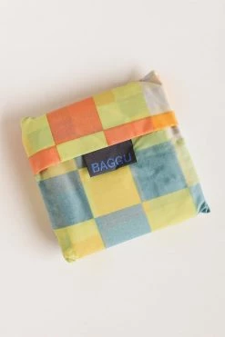 ACCESSORIES BAGGU REUSABLE BAG · TRIPPY CHECKER 17 ACCESSORIES BAGGU REUSABLE BAG · TRIPPY CHECKER