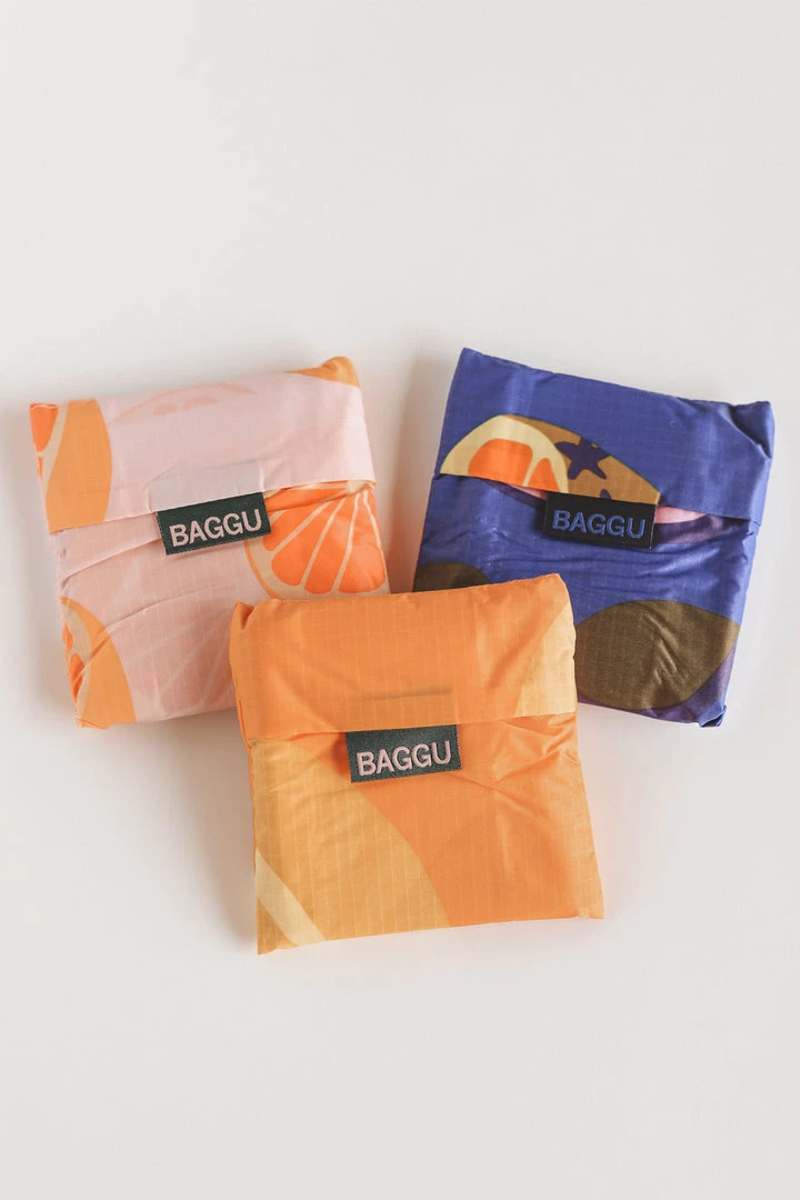ACCESSORIES BAGGU REUSABLE BAG · FRUITS + FLORALS 3 ACCESSORIES BAGGU REUSABLE BAG · FRUITS + FLORALS