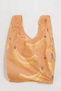 ACCESSORIES BAGGU REUSABLE BAG · FRUITS + FLORALS 17 ACCESSORIES BAGGU REUSABLE BAG · FRUITS + FLORALS