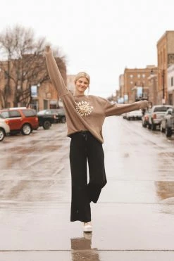 KITTSONA CUSTOM CLOTHING Crewneck Sweatshirts GRAND FREAKIN' FORKS VINTAGE SUNSHINE CREW