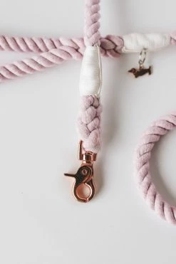 SASSY WOOF ROPE LEASH · LAVENDER