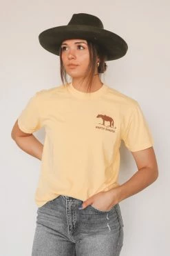 KITTSONA CUSTOM CLOTHING BADLANDS ADVENTURE TEE Tees