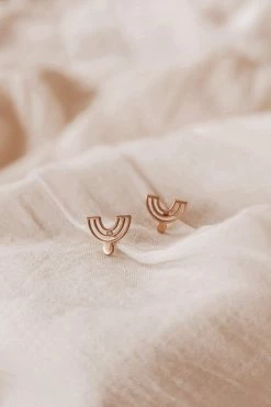 MIMI & AUGUST LIFESTYLE REVERSE RAINBOW STUD EARRINGS