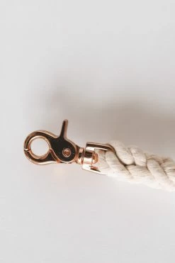 SASSY WOOF LIFESTYLE ROPE LEASH · OMBRE OLIVE