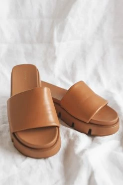 LET'S SEE STYLE GABRIELLE SANDALS