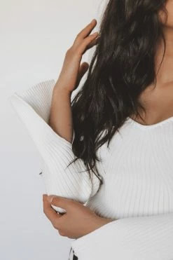 MISS LOVE AVALON KNIT TOP