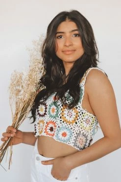 LE LIS WILLOW CROCHET CROP TOP