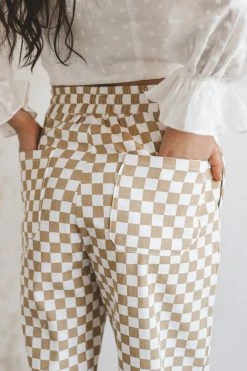 LE LIS CARA CHECKER PRINT PANTS