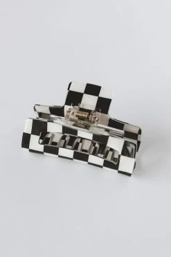 WALL TO WALL CHECKERED HAIR CLIP ACCESSORIES