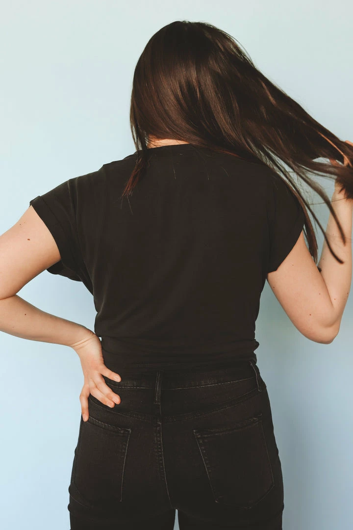 LUSH Tops TAYSHIA TWIST-FRONT TEE 12 LUSH Tops TAYSHIA TWIST-FRONT TEE