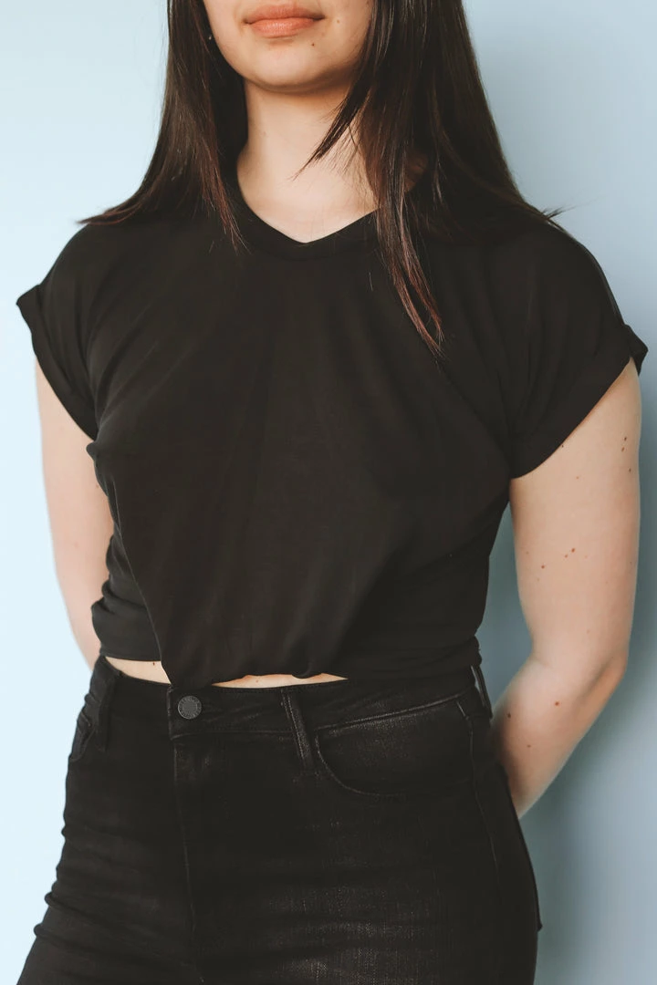 LUSH Tops TAYSHIA TWIST-FRONT TEE 10 LUSH Tops TAYSHIA TWIST-FRONT TEE