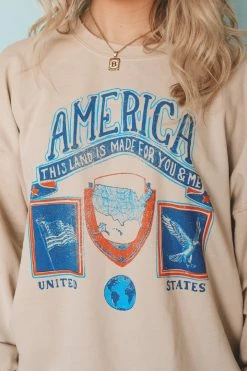 LIVYLU AMERICA PATCH VINTAGE CREWNECK Crewneck Sweatshirts