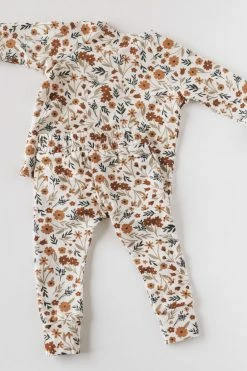 MEBIE BABY HARVEST FLORAL 2-PIECE POCKET SET LIFESTYLE