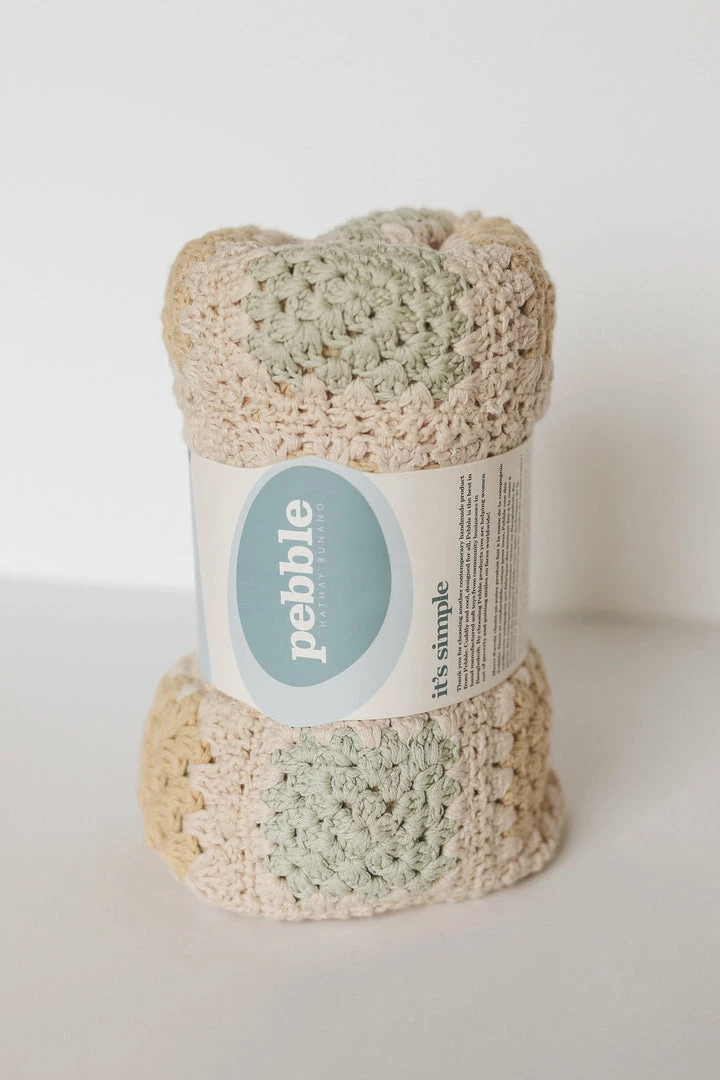 PEBBLE GRANNY SQUARE BABY BLANKET · NATURAL 4 PEBBLE GRANNY SQUARE BABY BLANKET · NATURAL