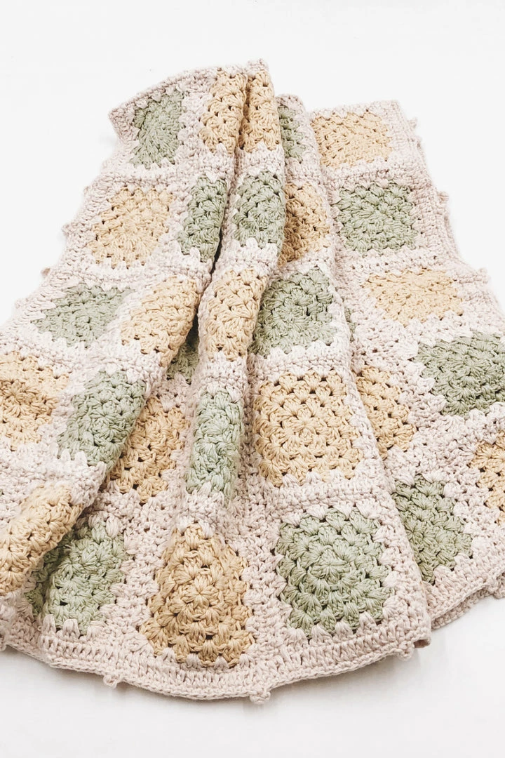 PEBBLE GRANNY SQUARE BABY BLANKET · NATURAL 5 PEBBLE GRANNY SQUARE BABY BLANKET · NATURAL