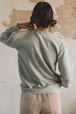 KITTSONA CUSTOM CLOTHING MAMA VINTAGE CREW