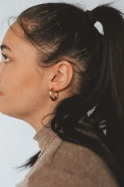 AMADY JEWELRLY EVERYDAY THICK GOLD HOOP EARRINGS · 18K GOLD ACCESSORIES