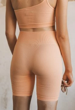 NIKIBIKI Bottoms RIBBED HIGH-WAIST BIKE SHORTS