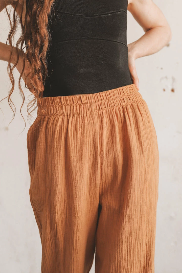 WISHLIST Bottoms DAVINA HIGH-WAISTED PANTS 5 WISHLIST Bottoms DAVINA HIGH-WAISTED PANTS