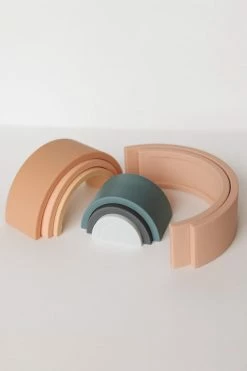 CHEWABLE CHARM LIFESTYLE RAINBOW STACKED TEETHER · MORNING SKY