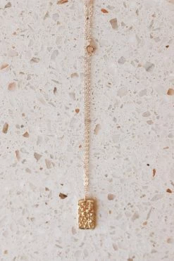 TRUE BY KRISTY JEWELRY ACCESSORIES WILDFLOWER PENDANT NECKLACE