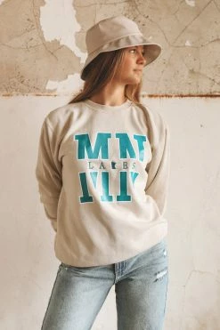 KITTSONA CUSTOM CLOTHING MN LAKES THROWBACK CREWNECK Crewneck Sweatshirts
