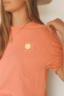 Kittsona LAKE VIBES AND BOAT RIDES TEE