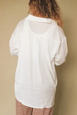 MISS LOVE GWEN BUTTON DOWN BLOUSE