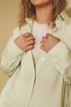 MISS LOVE GWEN BUTTON DOWN BLOUSE