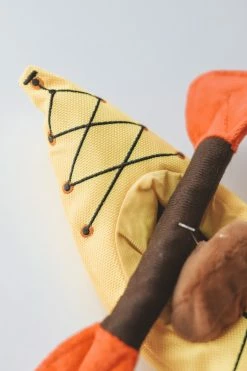 P.L.A.Y PET LIFESTYLE K9 KAYAK DOG TOY