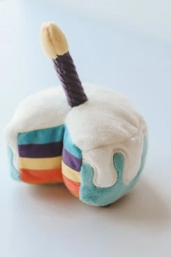 P.L.A.Y. PET LIFESTYLE & YOU BONE-APPETIT CAKE DOG TOY · MINI For Pets