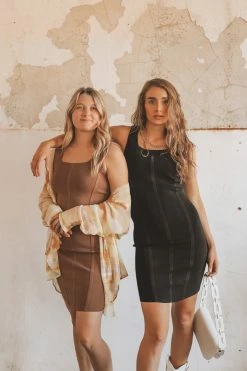 LISTICLE CARISSA DRESS Dresses + Jumpsuits